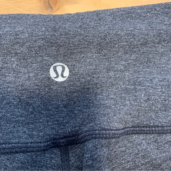 Lululemon Wunder Under Capri - Picture 4 of 6